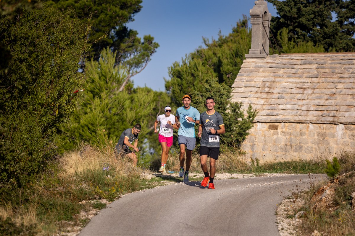 Featured image for “Lace up, Makarska Riviera: bablje lito calls for trails, bikes and finish lines”
